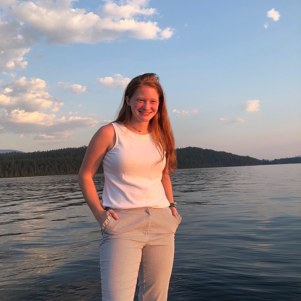 Meet your Posher, Liz